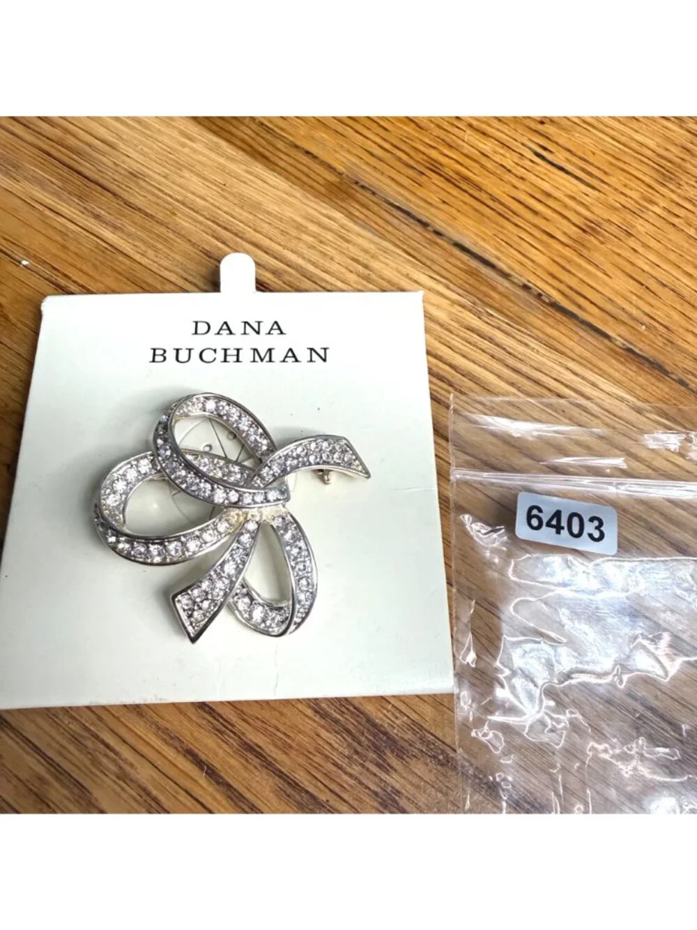 Dana Buchman Brooch Pin Crystal Bow Ribbon Elegant High Glam Silver Tone NEW